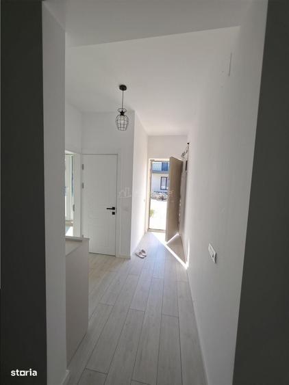 Casă cu 3 camere în Central