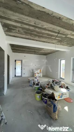 Casă cu 3 camere cu Teren 500 Mp în Central
