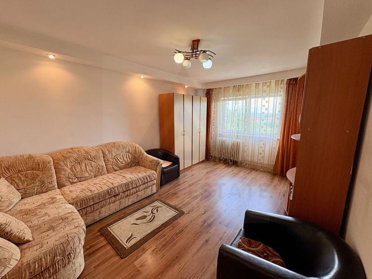 Apartament cu 2 camere decomandat, mobilat în Vasile Aaron