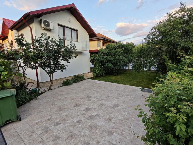 Casă cu 3 camere cu Teren 350 Mp în Berceni