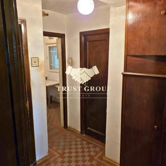 Apartament cu 2 camere semidecomandat în Cișmigiu