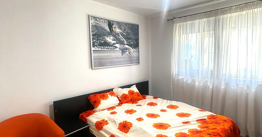 Apartament cu 2 camere decomandat în Drumul Taberei