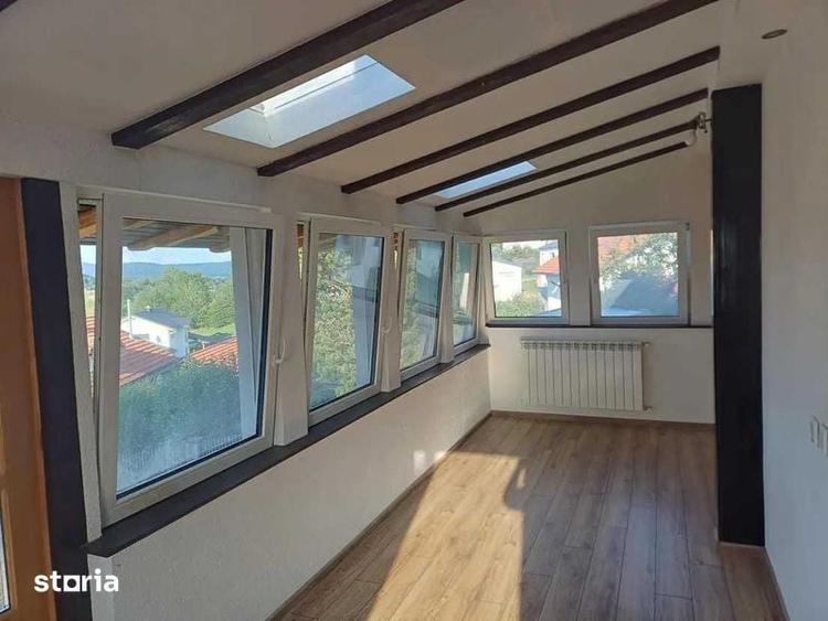 Casă cu 4 camere cu Teren 200 Mp în Ștrand