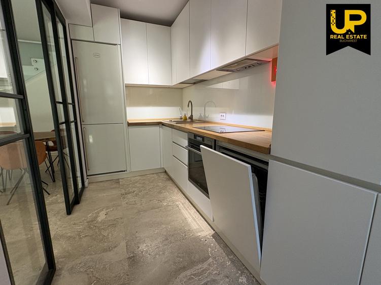Duplex cu 6 camere cu Canalizare în Voluntari