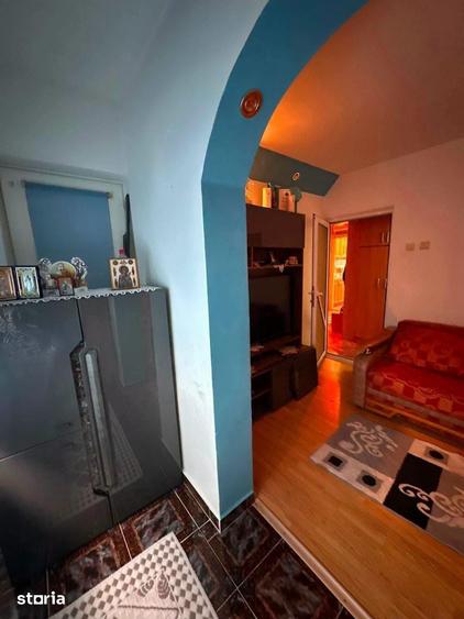 Apartament cu 4 camere decomandat în Central