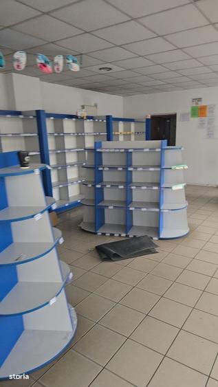 Spațiu comercial, în Central