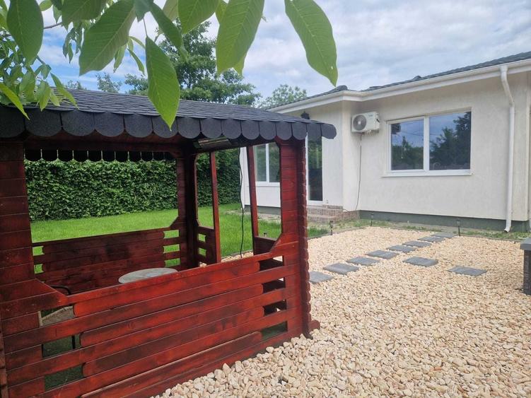 Casă cu 3 camere cu Teren 450 Mp în Tunari