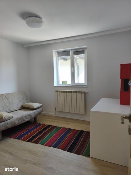 Casă cu 4 camere cu Teren 400 Mp în Cumpăna
