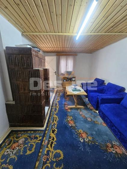Casă individuală cu 3 camere cu Canalizare în Trăisteni