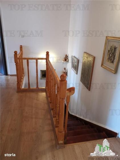 Apartament cu 4 camere în Adunații-Copăceni