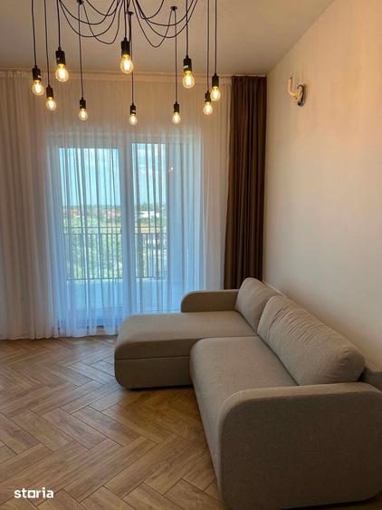 Apartament cu 2 camere semidecomandat în Botizului