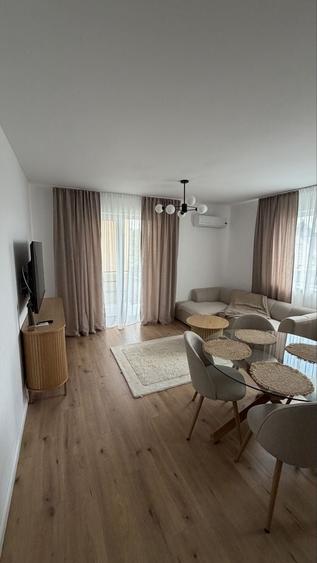 Apartament cu 2 camere în Decebal