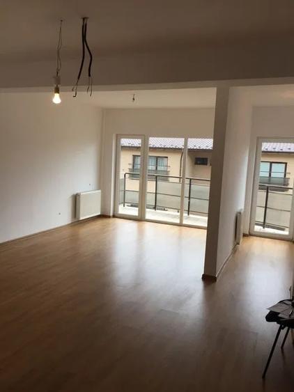 Apartament 1 CAMERĂ, ZONA STEJARULUI - 1