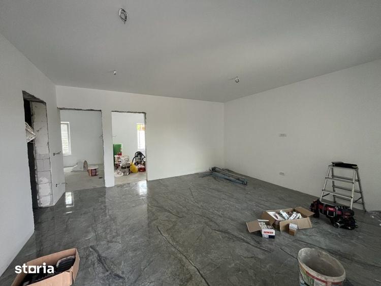 Casă cu 3 camere cu Teren 315 Mp în Valu lui Traian