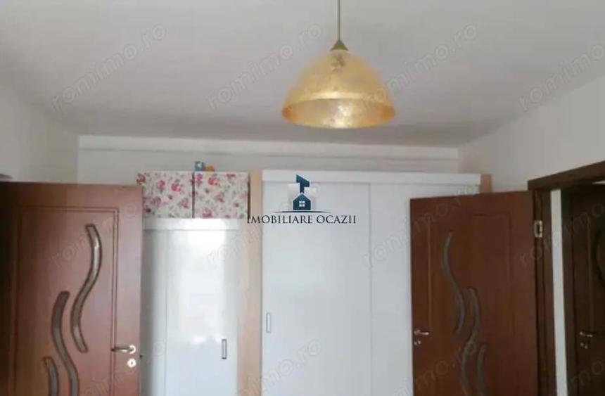 Vanzare Apartament 2 Camere Semidecomandat Aparatorii Patriei-Aliorului - 3