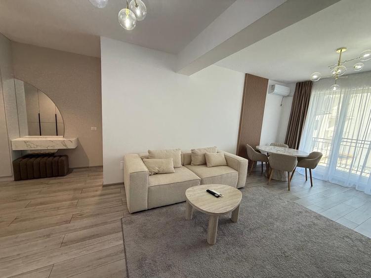 Apartament cu 2 camere decomandat în Ultracentral