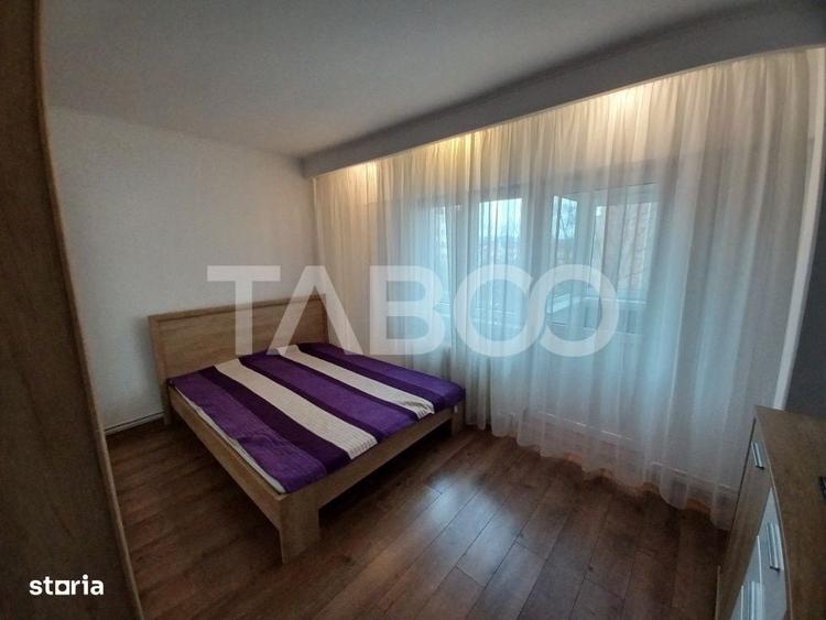 Apartament cu 3 camere semidecomandat în Central