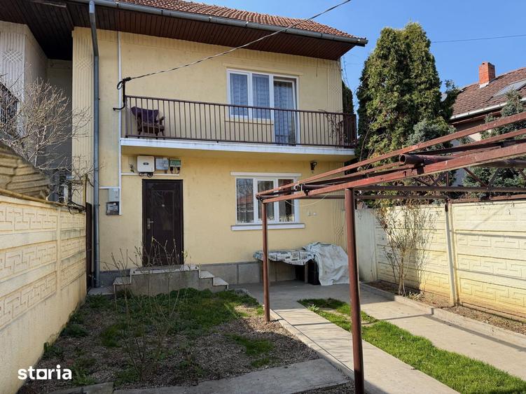 Casă cu 2 camere cu Teren 150 Mp în Titulescu