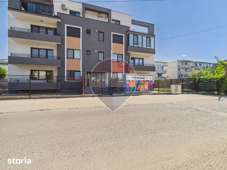 Apartament cu 3 camere decomandat în Sălăjan