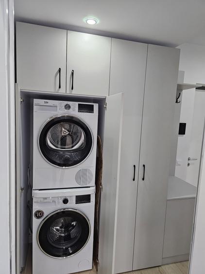 Apartament cu 2 camere decomandat în Aviației