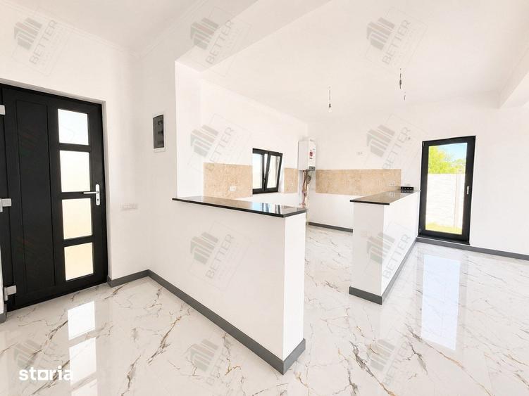 Casă cu 3 camere cu Teren 370 Mp în Berceni