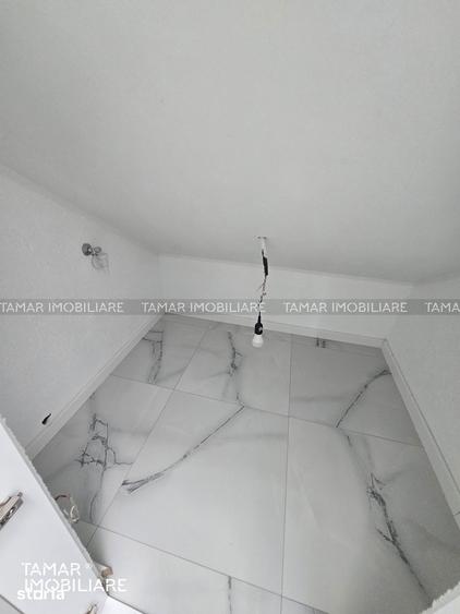 Apartament cu 3 camere în Vladimirescu