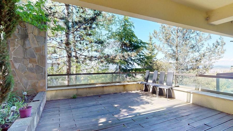 Apartament cu 2 camere semidecomandat în Drumul Poienii