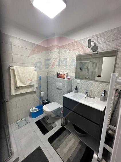 Apartament cu 2 camere decomandat, mobilat în Nord