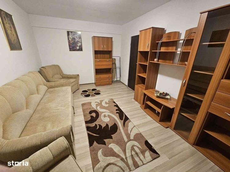 Apartament cu 2 camere decomandat în Apărătorii Patriei — fotografia 3