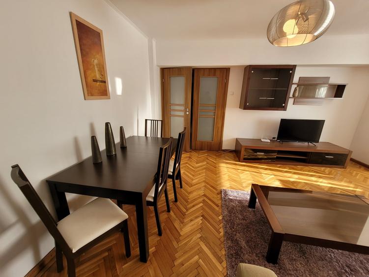 Apartament cu 2 camere decomandat, mobilat în Unirii