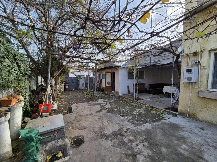 Casă cu 3 camere cu Canalizare în Apollo