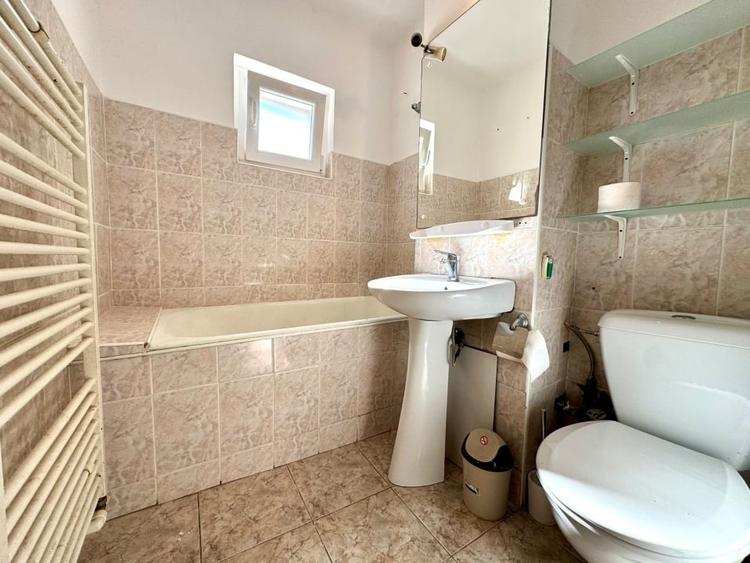 Apartament cu 2 camere semidecomandat, mobilat în Mănăștur