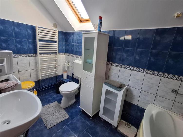 Apartament 3 camere 2 bai parcare zona Strand II - 13