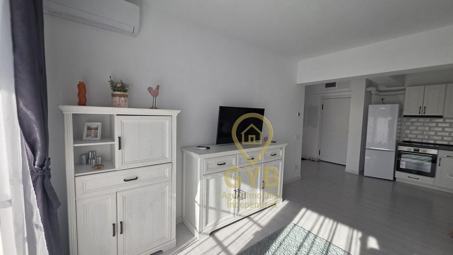 Apartament cu 2 camere semidecomandat, mobilat în Nufărul