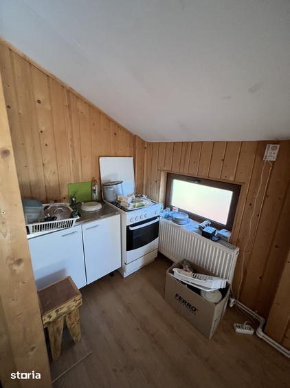 Casă cu 4 camere cu Teren 2600 Mp în Ghermănești