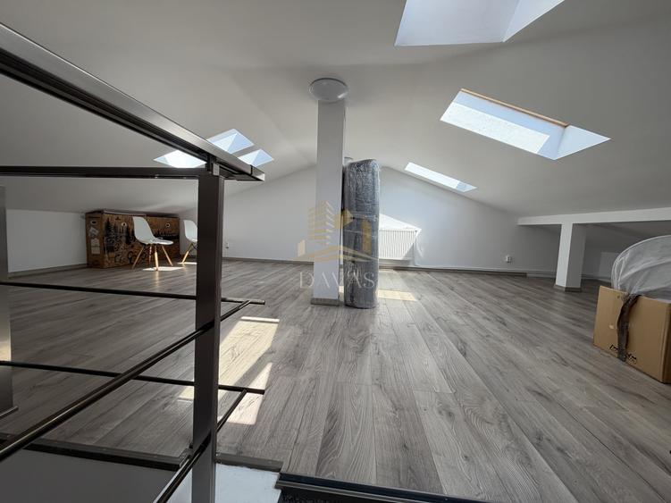 Duplex cu 5 camere cu Canalizare în Borhanci