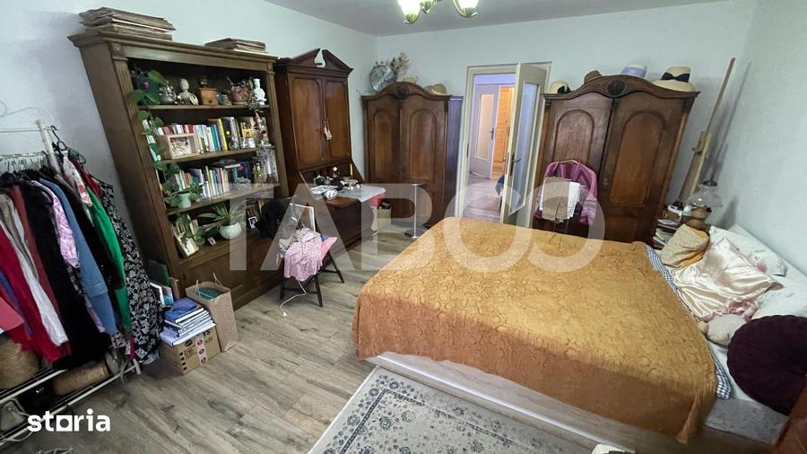 Casa 4 camere de vanzare in Lazaret cu garaj demisol generos mansarda - 8