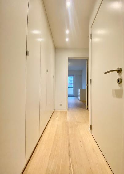 Apartament cu 3 camere decomandat, mobilat în Micro 12