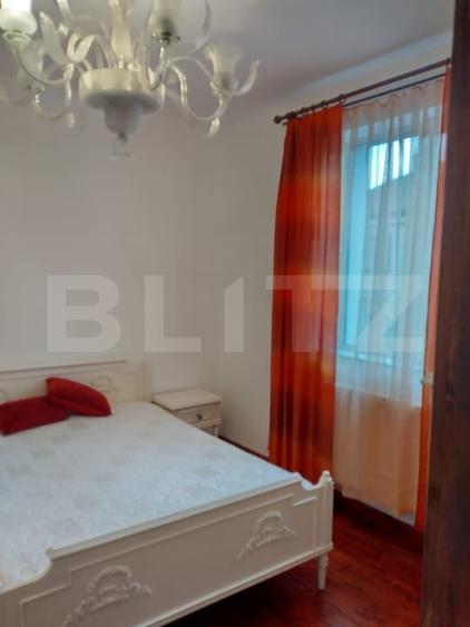 Apartament cu 3 camere semidecomandat, mobilat în Gheorgheni