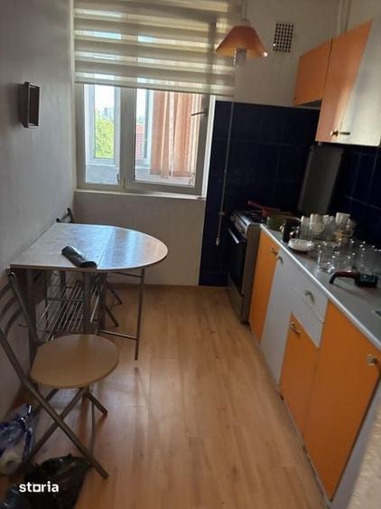 Vanzare apartament 2 camere langa statia metrou 1 Mai - 6