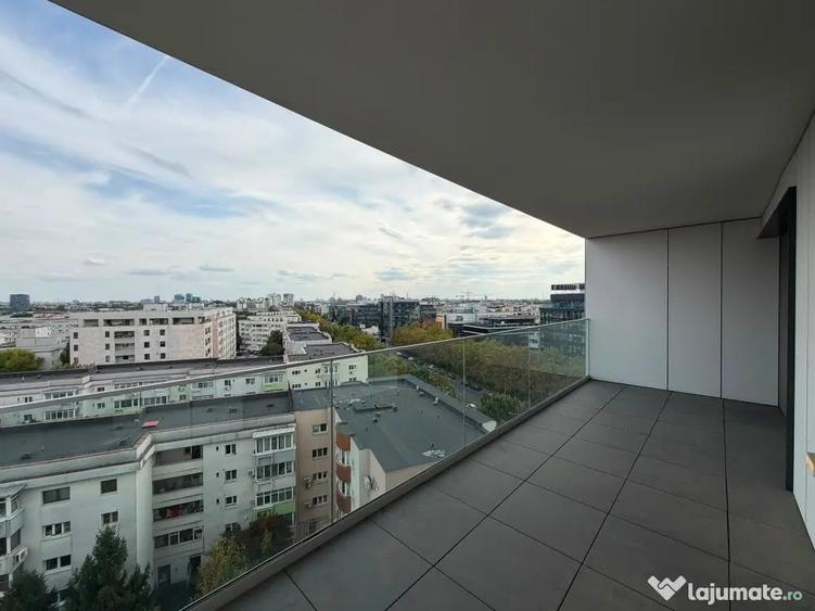 Apartament cu 2 camere semidecomandat în Herăstrău
