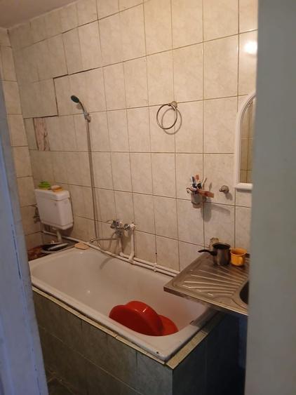 Casă cu 3 camere în Monor