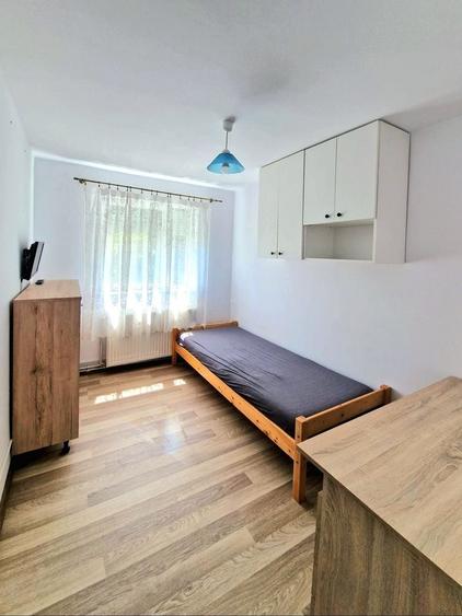 Apartament cu 3 camere semidecomandat, mobilat în Șagului