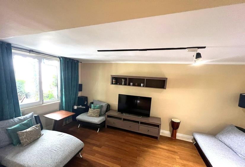 Apartament cu 3 camere decomandat în Iancului