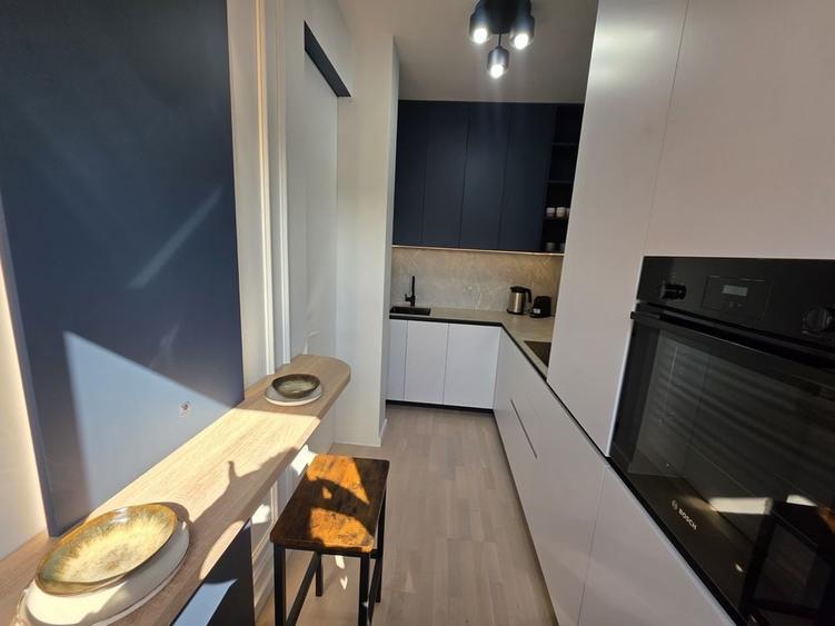 Apartament cu 2 camere decomandat în Exterior Vest