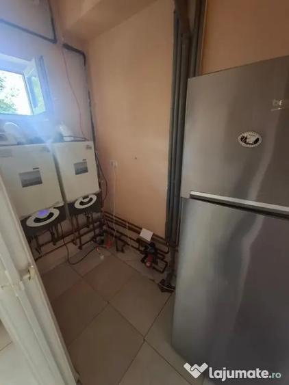 Apartament cu 3 camere semidecomandat în Vest