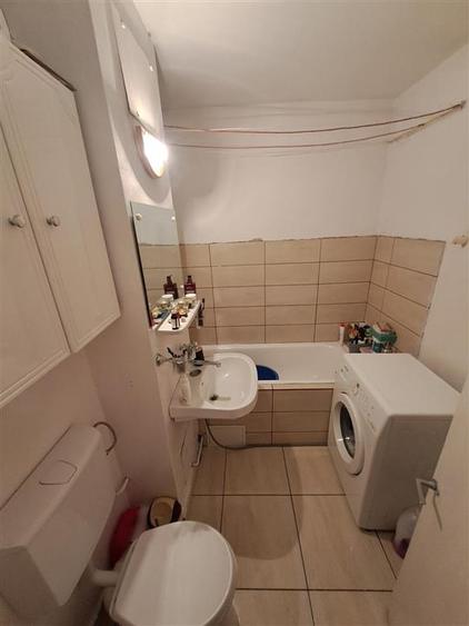 Garsonieră decomandată în Răcădău