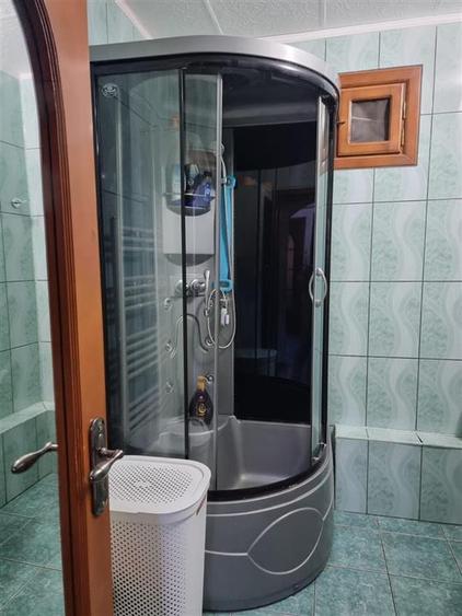 Apartament cu 2 camere decomandat, mobilat în Dorobanți
