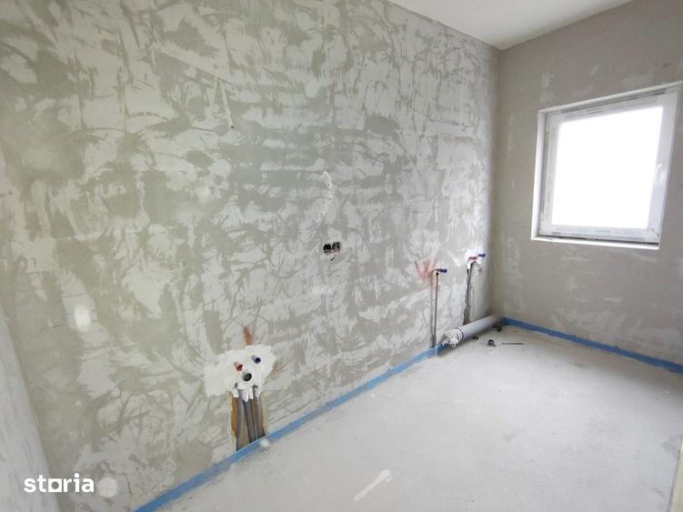 Casă cu 4 camere cu Teren 164 Mp în Dâmbul Rotund
