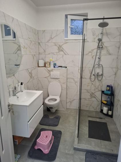 Casă cu 3 camere în Sâncrai